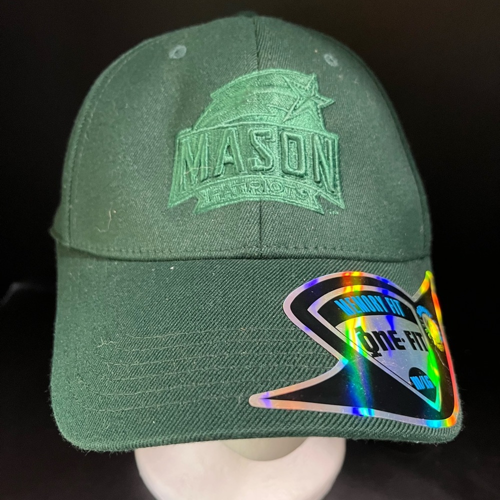 Top of the world Mason Patriots M/L Green Cap